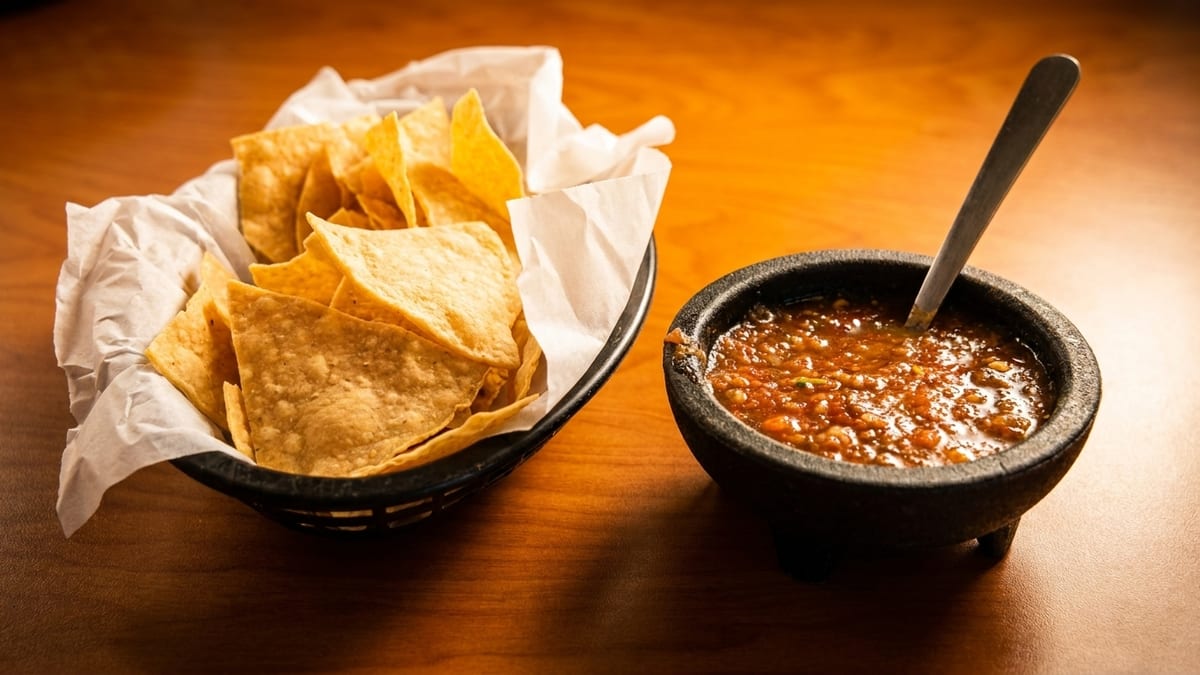 Chips Drop, Conversation Starts